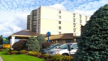 Quality Inn and Suites Bay Front in Sault Ste. Marie, ON