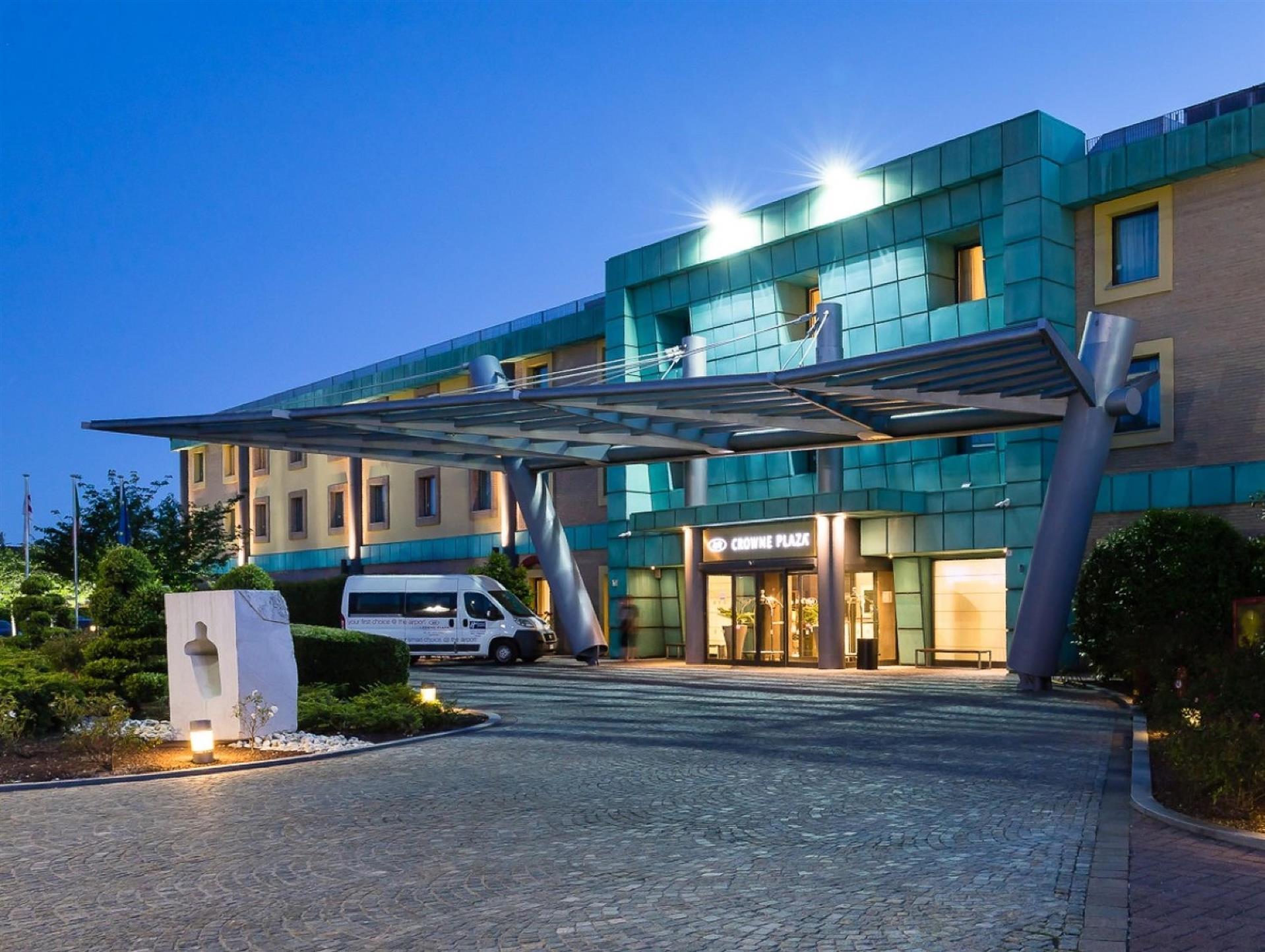 Crowne Plaza Milan - Malpensa Airport in Somma Lombardo, IT