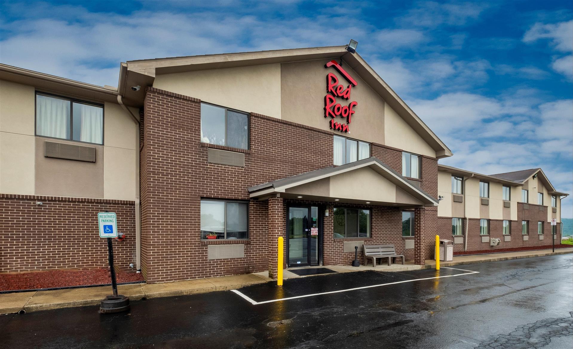 Red Roof Inn Greensburg in Greensburg, PA