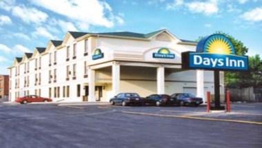 Days Inn by Wyndham Toronto East Lakeview in Toronto, ON