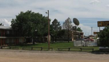 Budget Host Sundowner Motor Inn in Kadoka, SD