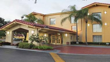 La Quinta Inn by Wyndham Miami Airport North in Miami, FL