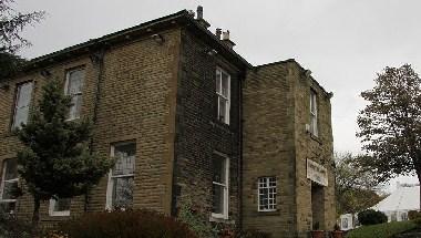 The Gomersal Lodge Hotel in Cleckheaton, GB1