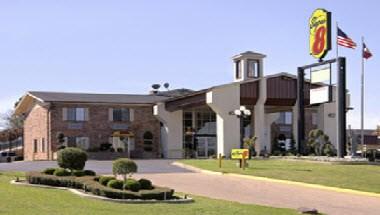 Super 8 by Wyndham Tyler TX in Tyler, TX