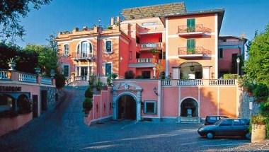 Castel Vecchio Hotel Restaurant in Castel Gandolfo, IT