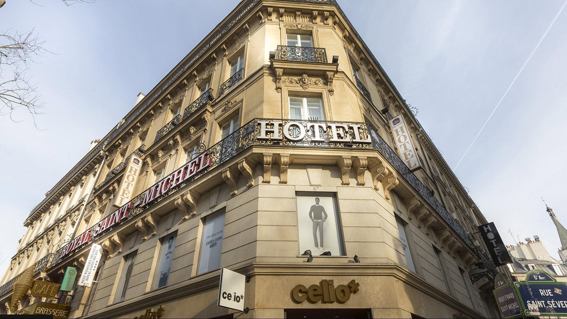 Hotel Royal Saint Michel in Paris, FR