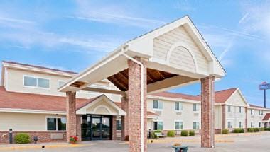 AmericInn by Wyndham Baldwin in River Falls, WI