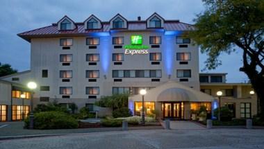 Holiday Inn Express Hotel Boston-Waltham in Waltham, MA