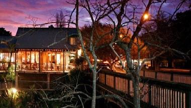 The Bridgehouse Lodge Bar & Restaurant in Warkworth, NZ