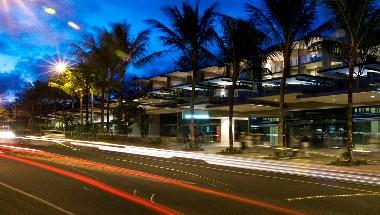 Coconut Grove Apartments in Tropical North Queensland, AU