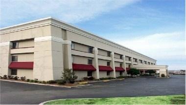 La Quinta Inn & Suites by Wyndham Meridian in Meridian, MS