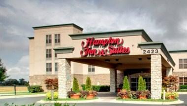 Hampton Inn & Suites Chicago/Aurora in Aurora, IL