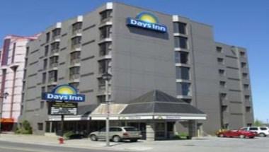 Days Inn by Wyndham Niagara Falls Near The Falls in Niagara Falls, ON