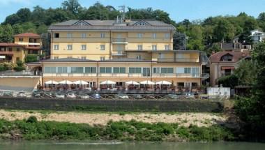 Hotel Ristorante La Darsena in Moncalieri, IT