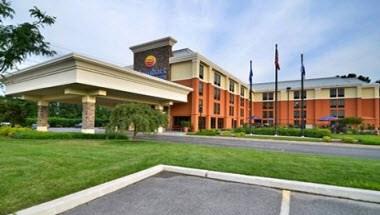 Comfort Inn and Suites Newark - Wilmington in Newark, DE