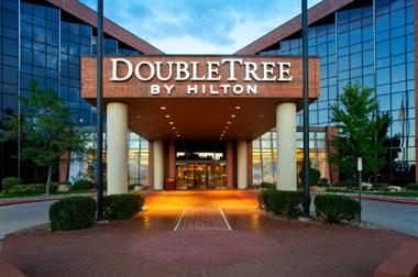 DoubleTree by Hilton Hotel Denver - Aurora in Aurora, CO