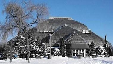 Lincoln Park Conservatory & Gardens in Chicago, IL