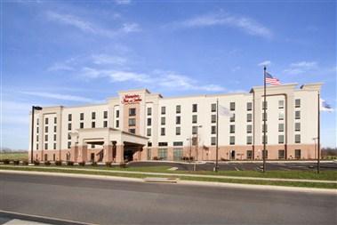 Hampton Inn & Suites Charles Town in Charles Town, WV