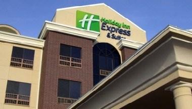 Holiday Inn Express Philadelphia Airport in Essington, PA