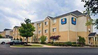 Comfort Inn and Suites Airport Dulles-Gateway in Sterling, VA