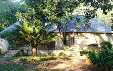 Jatinga Country Lodge & Restaurant in White River, ZA