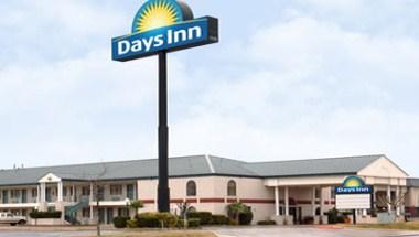 Days Inn by Wyndham New Braunfels in New Braunfels, TX
