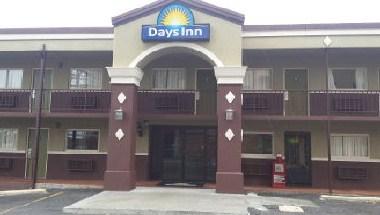 Days Inn by Wyndham Hot Springs in Hot Springs, AR