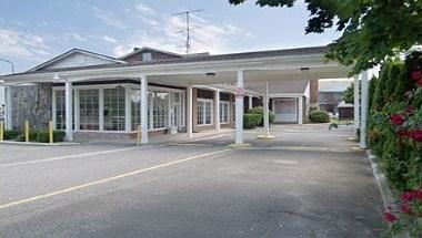 Budget Host East End Hotel in Riverhead, NY