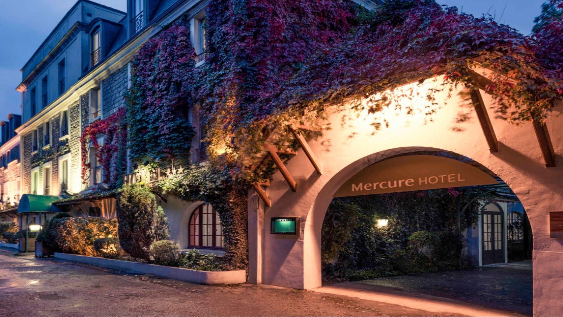 Hotel Mercure Paris Ouest Saint Germain in Saint-Germain-en-Laye, FR