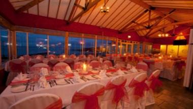 Creevy Pier Hotel in Ballyshannon, IE