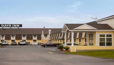 Days Inn by Wyndham Airport/Maine Mall in South Portland, ME