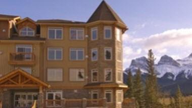 Falcon Crest Lodge in Canmore, AB