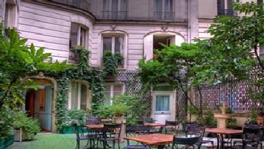 Hotel Elysees Union in Paris, FR