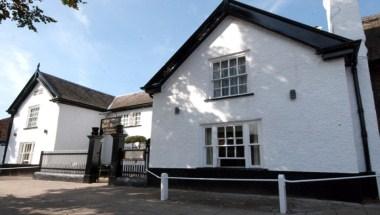 The Old Hall Hotel in Frodsham, GB1