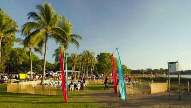 Mindil Beach Sunset Market in Darwin, AU