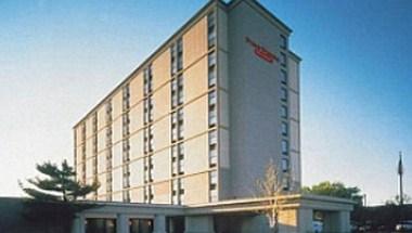 Crowne Plaza Newark Airport in Elizabeth, NJ