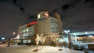 Monte Carlo Inn - Toronto Brampton Suites in Brampton, ON
