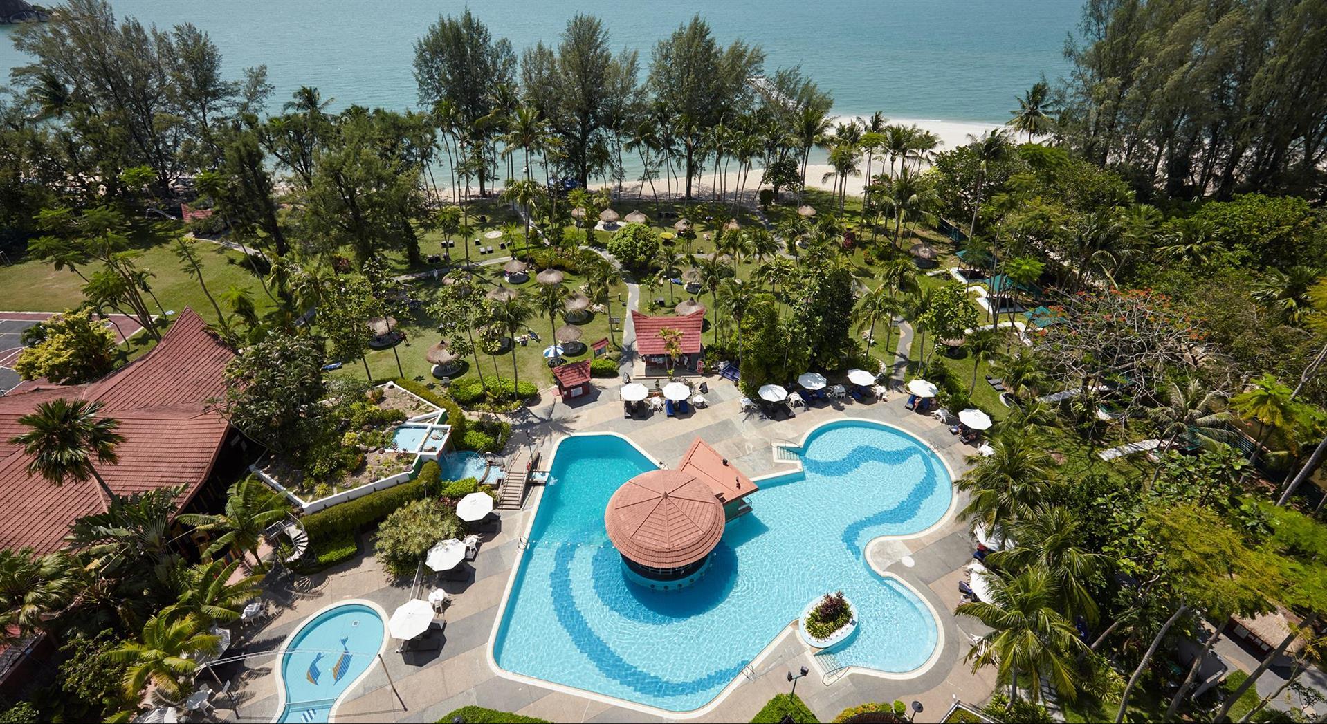 Bayview Beach Resort in Penang, MY