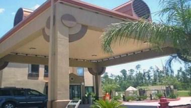 Econo Lodge  Inn and Suites in Diamondhead, MS