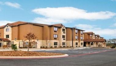 Microtel Inn & Suites by Wyndham Round Rock in Round Rock, TX