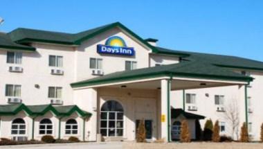 Days Inn by Wyndham Steinbach in Steinbach, MB