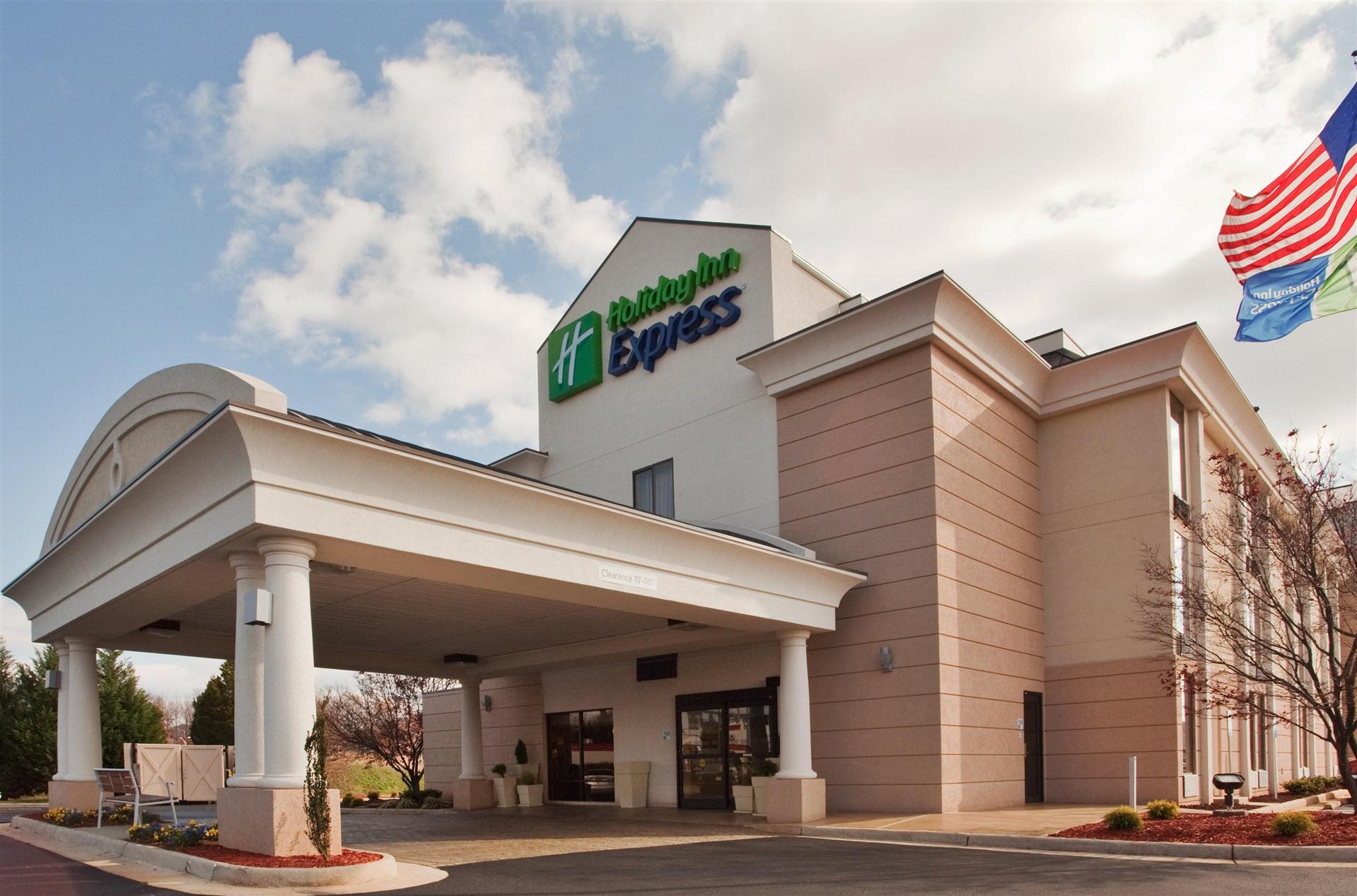 Holiday Inn Express Lynchburg in Lynchburg, VA