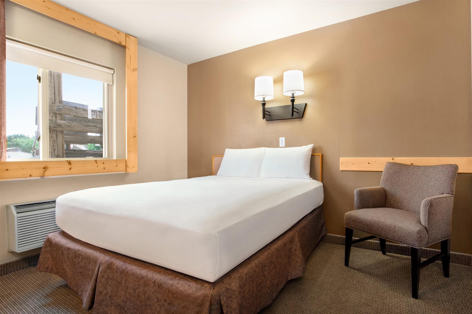 Travelodge by Wyndham Guernsey in Guernsey, WY