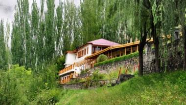 Hunza Serena Inn in Karimabad, PK