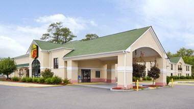 Super 8 by Wyndham Hull Street Midlothian/Richmond Area in Midlothian, VA