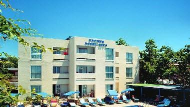 Daphne Hotel Apartments in Paphos, CY