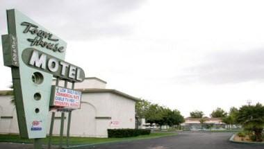 Town House Motel in Lancaster, CA