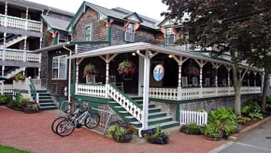 Pequot Hotel in Oak Bluffs, MA