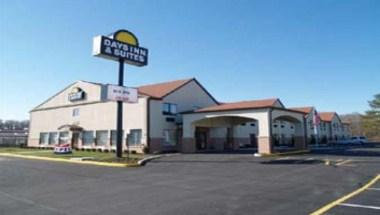 Days Inn & Suites by Wyndham Seaford in Seaford, DE