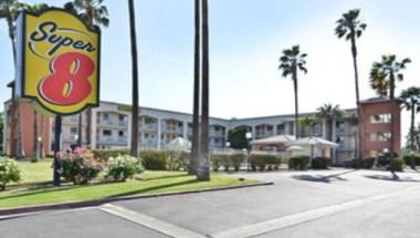 Super 8 by Wyndham Bakersfield/Central in Bakersfield, CA